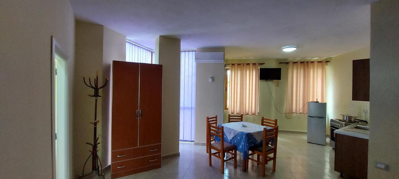 Appartamento Rigandi Durrës Esterno foto