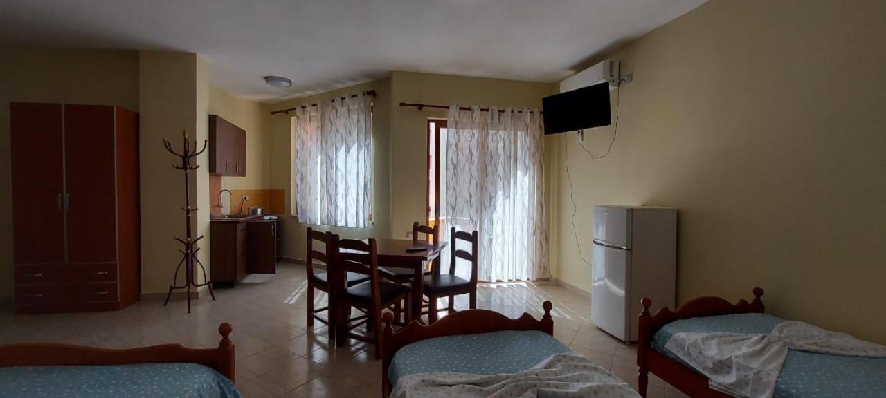 Appartamento Rigandi Durrës Esterno foto